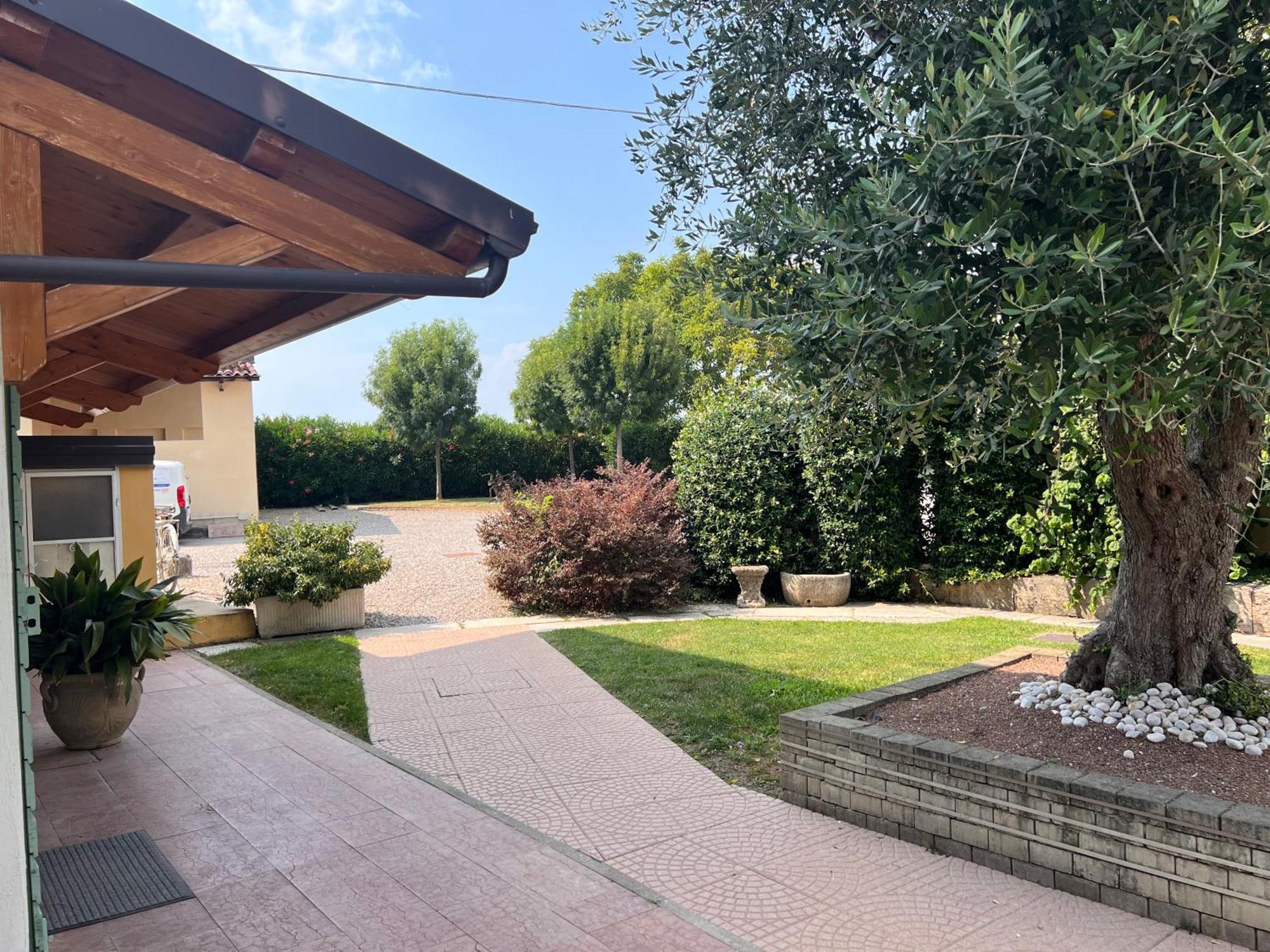 Appartamento "Casa Vacanze Corte Ara Decima" Sona Exterior photo