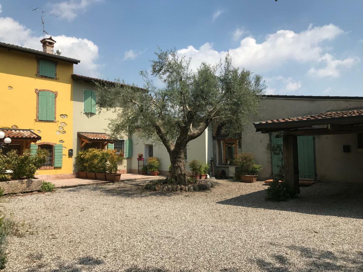 Appartamento "Casa Vacanze Corte Ara Decima" Sona Exterior photo