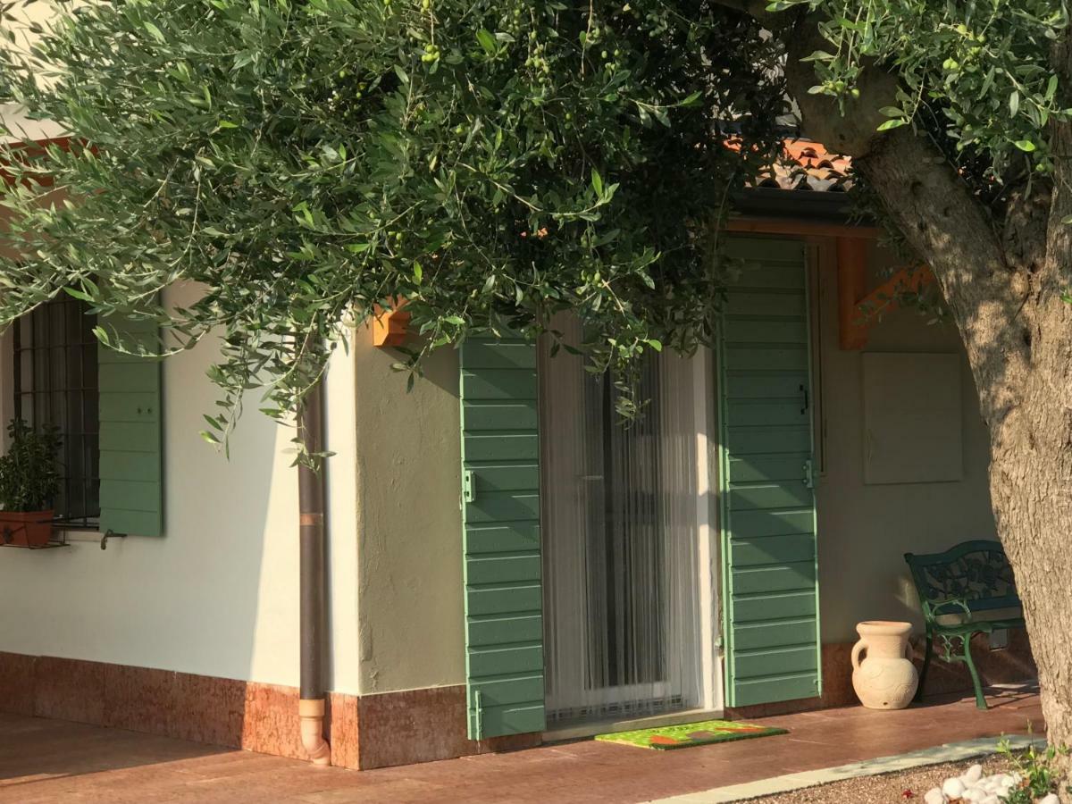 Appartamento "Casa Vacanze Corte Ara Decima" Sona Exterior photo